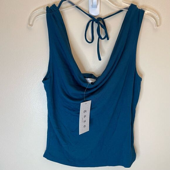 Gaze| soft| Rayon| XSmall| tie back| lightweight| stretchy| sleeveless top - Picture 2 of 9